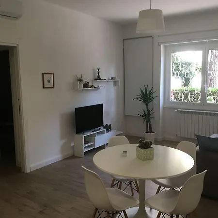 Gli Aranci By Interhome * Rome
